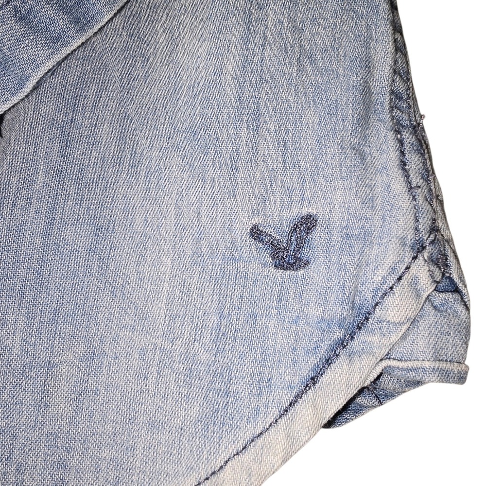 American Eagle Womens Large Blue Denim Chambray Ombre Button Down Shirt L/G - Picture 4 of 9